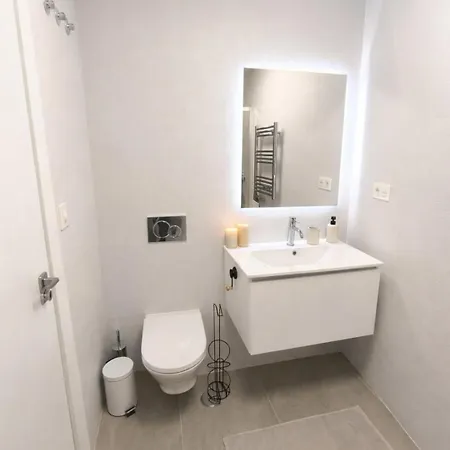 Lejlighed Sunny Coast Apt. 3br, 2baths, Ac & Heated Pool Torrevieja
