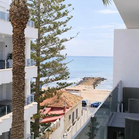 Sunny Coast Apt. 3br, 2baths, Ac & Heated Pool Lejlighed Torrevieja
